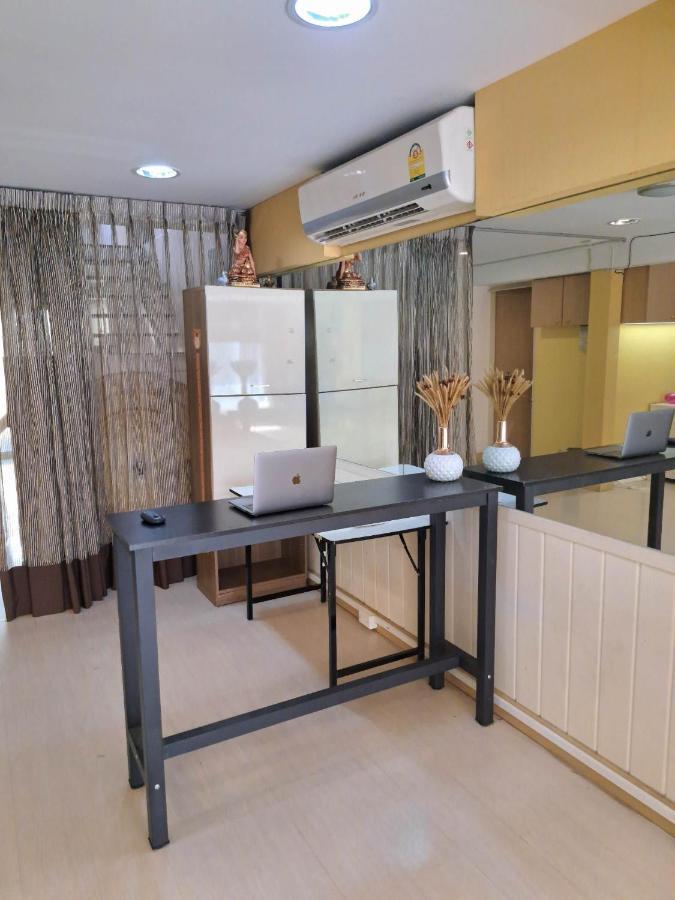 Sura Hostel Bangkok Near Mrt Phra Ram 9 מראה חיצוני תמונה