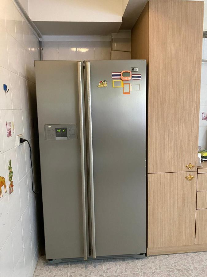 Sura Hostel Bangkok Near Mrt Phra Ram 9 מראה חיצוני תמונה
