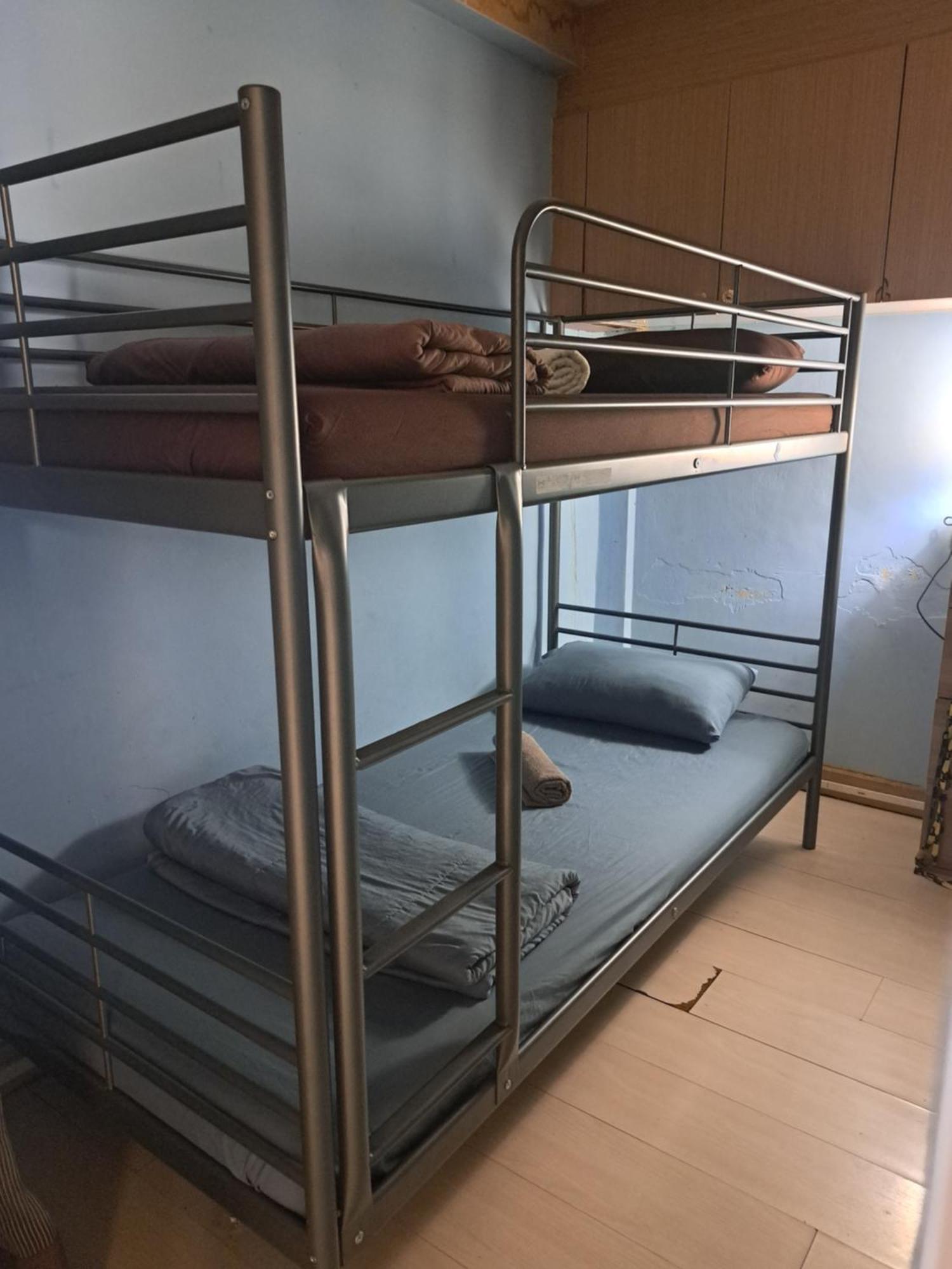 Sura Hostel Bangkok Near Mrt Phra Ram 9 מראה חיצוני תמונה
